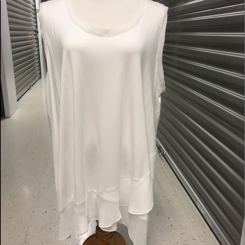 NWT White rayon spandex sleeveless tunic with tiers